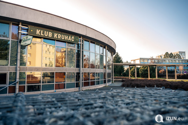 Nekrolog za Kruháč